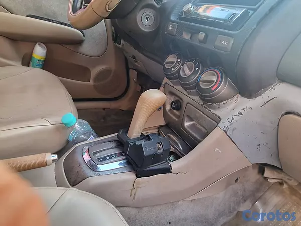 carros - Honda Fit Aria, se vende 3