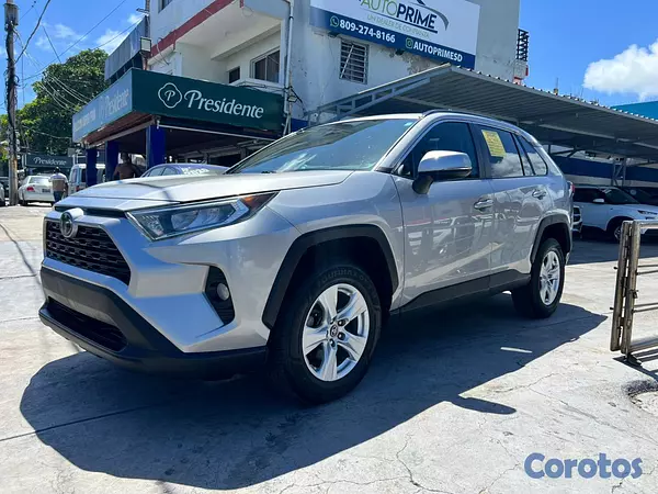 jeepetas y camionetas - Toyota Rav4 XLE 2020 1