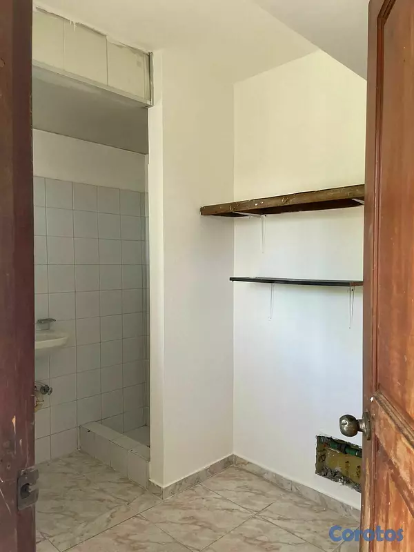 apartamentos - Vendo apartamento en la Av. Jacobo Majluta. 4