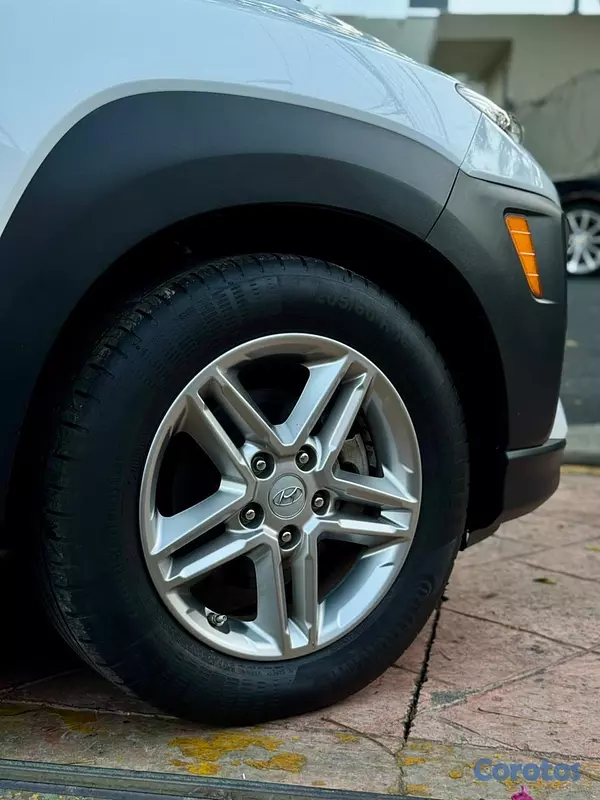 jeepetas y camionetas - HYUNDAI KONA BLANCA 2021  11