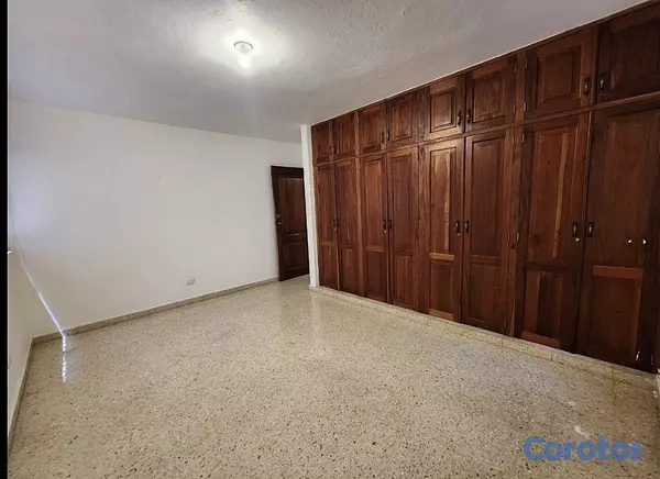 apartamentos - APARTAMENTO EN ALQUILER  4