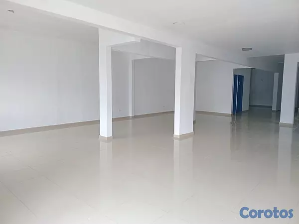 oficinas y locales comerciales - LOCAL COMERCIAL CÉNTRICO  7