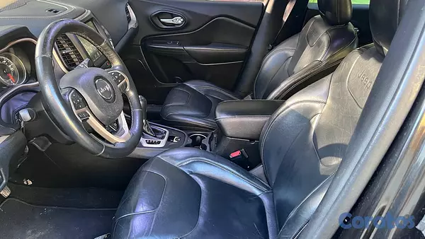 jeepetas y camionetas - JEEP CHEROKEE LIMITED 4X4 2016 *COMO NUEVA* 6