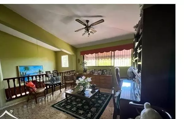 casas - SE VENDE CASA EN LA CASTELLANA
RD$35,000,000
3 HABS
2 PARQUEOS
2.5 BAÑOS
986.45 1