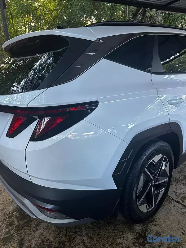 jeepetas y camionetas - HYUNDAI Tucson 2025 6
