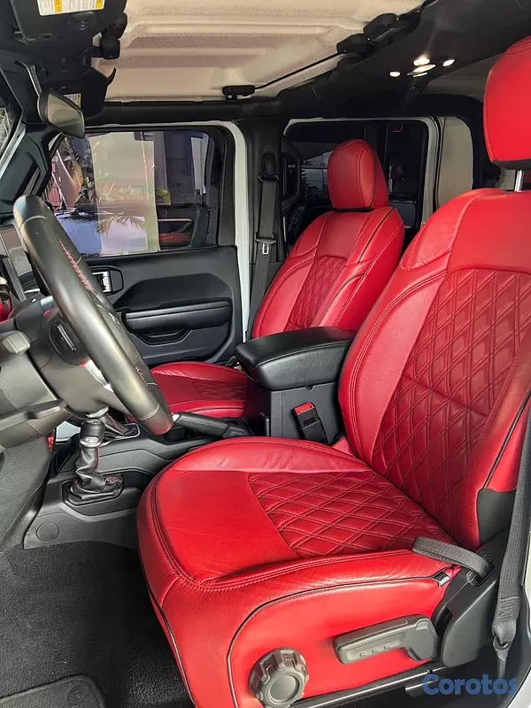 jeepetas y camionetas - Jeep Gladiador Rubicon 2020(7mil millas)
 4