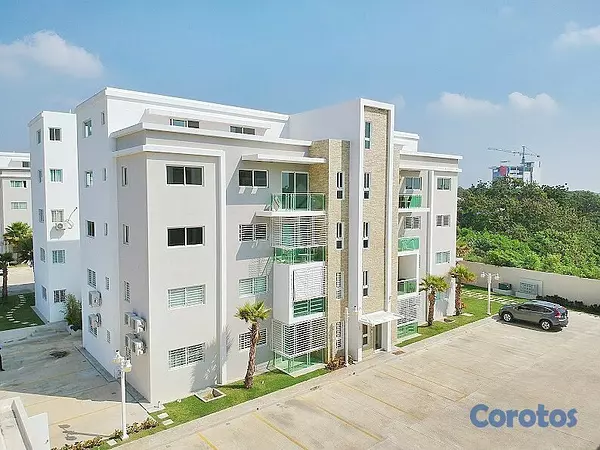 apartamentos - PRIMER PISO CON PATIO REMODELADO PROXIMO PUCMM SAN 5