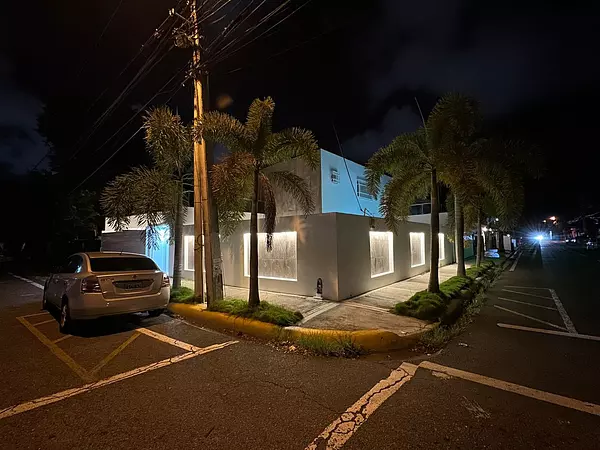 apartamentos - ALQUILO CASA EN BELLA VISTA CON  LINEA BLANCA

U$6,300 

- 370mst  1