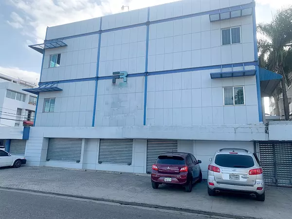 oficinas y locales comerciales - Local tres niveles 9