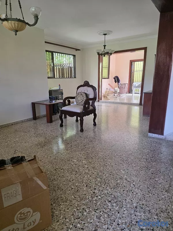 casas - Vendo Casa En Av. Independencia  2