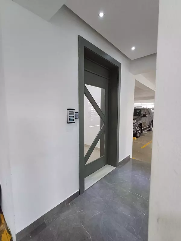 apartamentos - Hermoso Penthouse en  Santo Domingo 2