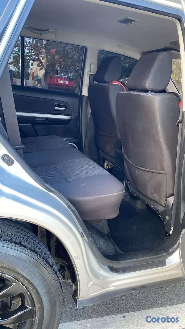 jeepetas y camionetas - Suzuki Gran Vitara 2016 4 cilindro   6
