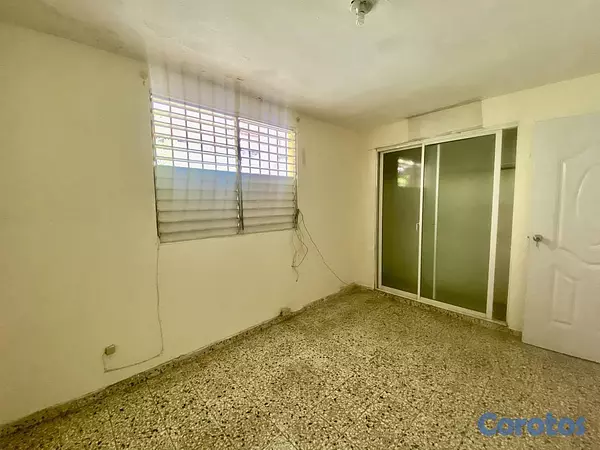 casas - Casa en alquiler para uso comercial en Las Pradera 7