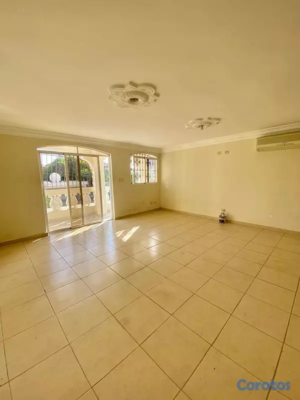 casas - CASA EN VENTA EN BELLA VISTA SUR 8