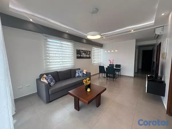 apartamentos - vendo amueblado Serrallés piso 7 una habitación 1.5 baños dos parqueos balcón  3