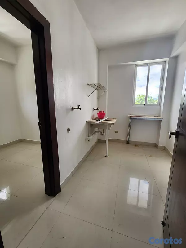 apartamentos - Apartamento amplio en Las Damas 2