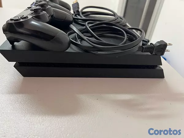 consolas y videojuegos - PS4 FAT 500GB + 2 CONTROLES 4