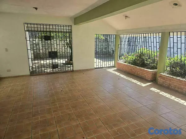 casas - Venta de casa en el millón  4