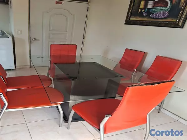 muebles y colchones - Se vende un Juego de Muebles color Rojo Vin8o y un Juego de comedor del mismo co 3
