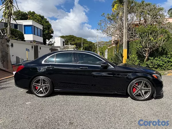 carros - Mercedes Benz C 63 AMG 9