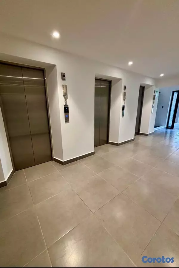 apartamentos - Apartamento en Gazcue de oportunida 8