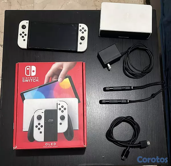 consolas y videojuegos - Nintendo Switch Oled. Usada 2