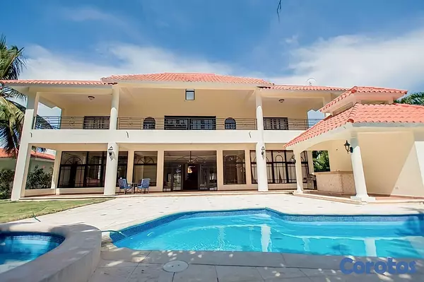 casas vacacionales y villas - Ven y conoce esta extraodinaria villa ubicada en:📍Metro Country club  8