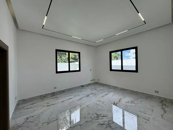 casas - Lujosa Vivienda en Proyecto Cerrado, Llanos de Gurabo 9
