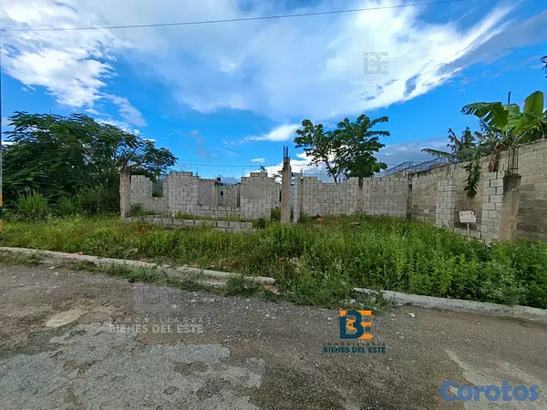 casas - Se Vende Mejora a` Nivel de Plato en Resedencial N 2
