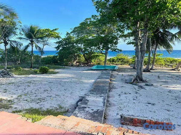 casas vacacionales y villas - Perfecto solar frente a la playa para villa o proy 2