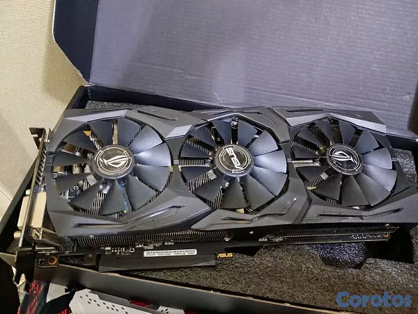 otros electronicos - Tarjeta gráfica Asus ROG Strix DDR5 8GB 4