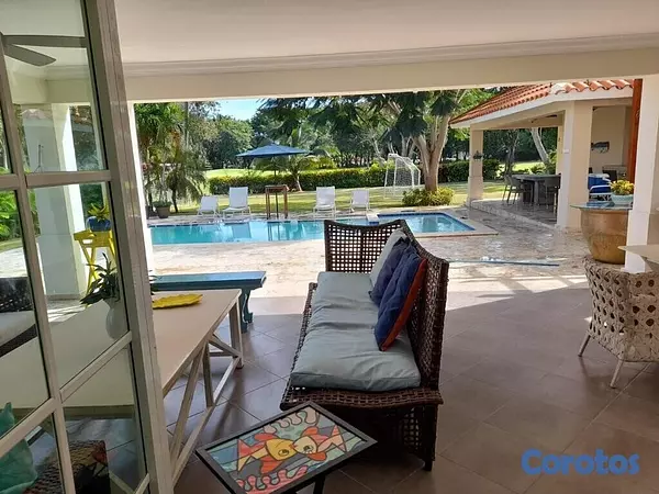 casas vacacionales y villas - Villa de dos niveles en Metro Country Club  2