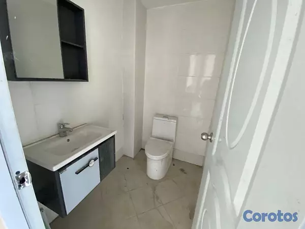 oficinas y locales comerciales - Edificio en Alquiler Ensanche la Fe 6