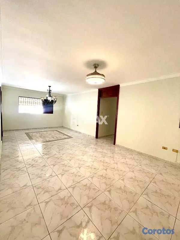 apartamentos - Apartamento en Alquiler en Evaristo Morales 2
