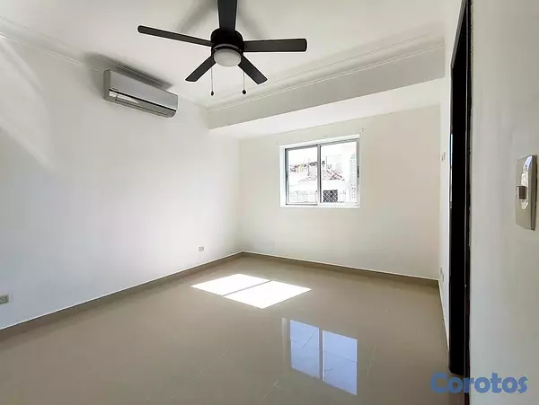 apartamentos - Apartamento en alquiler en el Millon cerca de Los  5