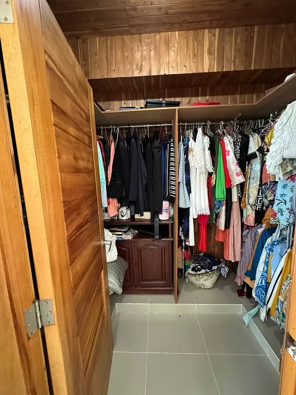 apartamentos - Penthouse en Venta
MIRADOR SUR
USD 410,000.00
260 mts

 9