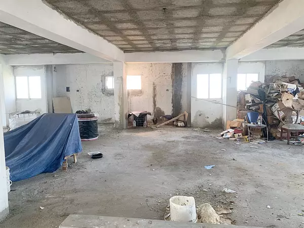 oficinas y locales comerciales - Local en venta en Arroyo hondo 2