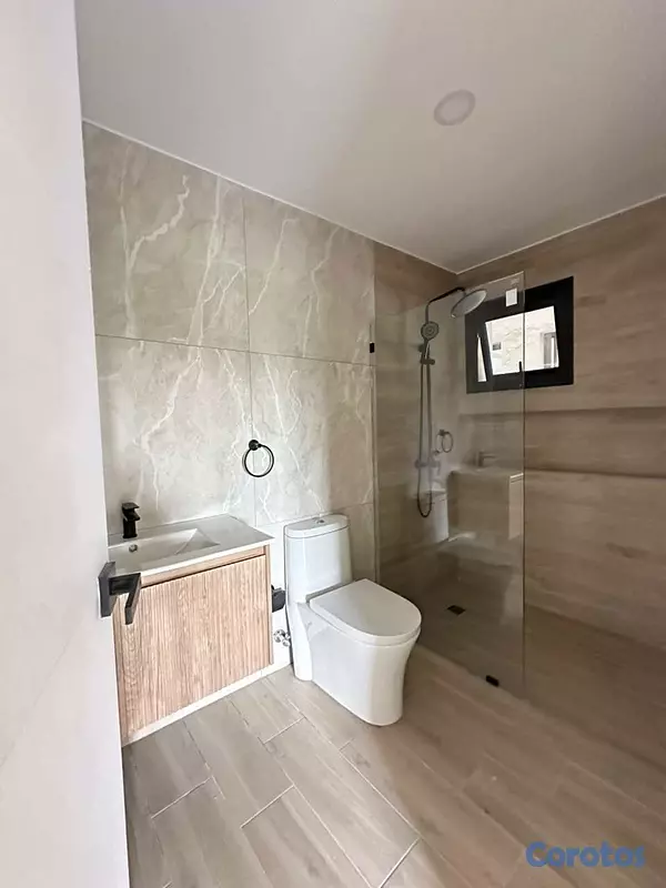 apartamentos - Apartamento 3er Nivel Completamente Nuevo en Santi 6