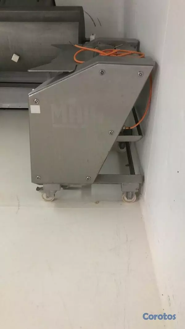 equipos profesionales - Fileteadora, Descortezadora de carne. 3
