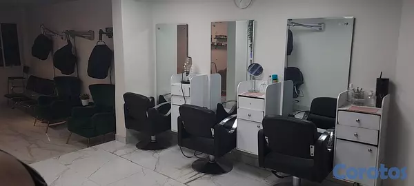 negocios en venta - Salón de Belleza con clientela fija 7