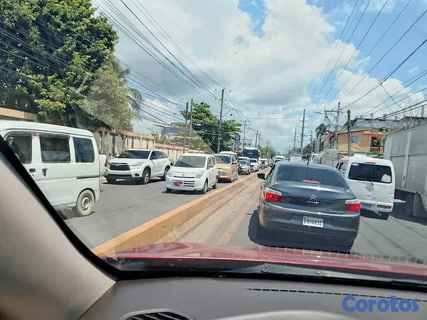 solares y terrenos - Solar en Alquiler Av. Mella Santo Domingo Este  3