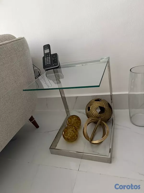 decoración y accesorios - mesita  2