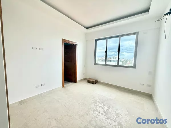 apartamentos - vendo los cacicazgo Ph increíble vista 5 habitaciones con baño 4 parqueos terraz 5