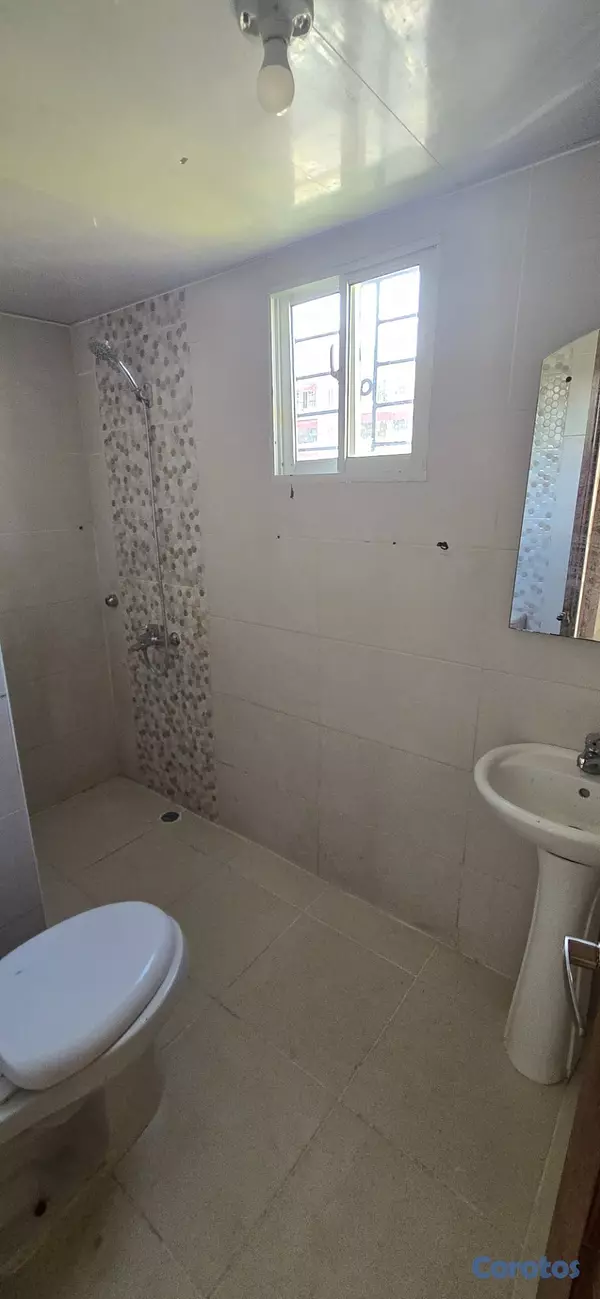 apartamentos - Venta Apartamento 2do piso en Residencial Jardines 7
