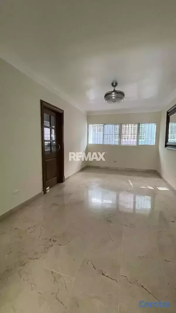 apartamentos - ESPACIOSO apartamento en alquile en EVARISTO MORAL 9