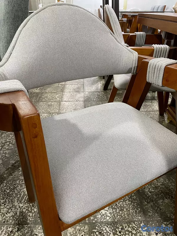 muebles y colchones - *JUEGO DE COMEDOR*En caoba1 Año de garantía 6/sTela gris 3