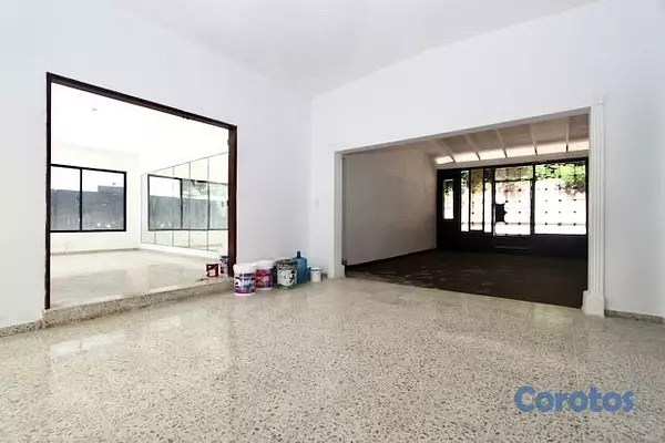oficinas y locales comerciales - LOCAL COMERCIAL  4