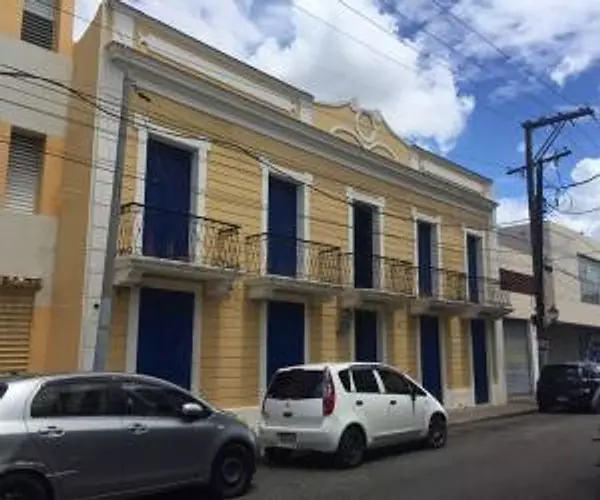 oficinas y locales comerciales - Edificio en Alquiler en ZONA COLONIAL 3