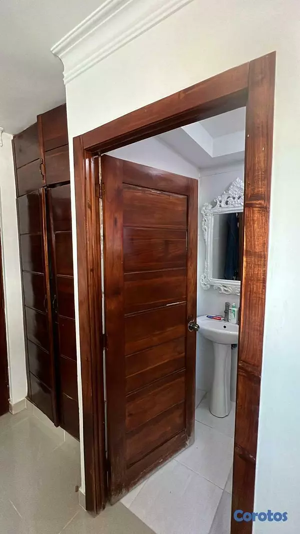 apartamentos - Apartamento en Vista hermosa 4to Nivel Guayubin Ol 17