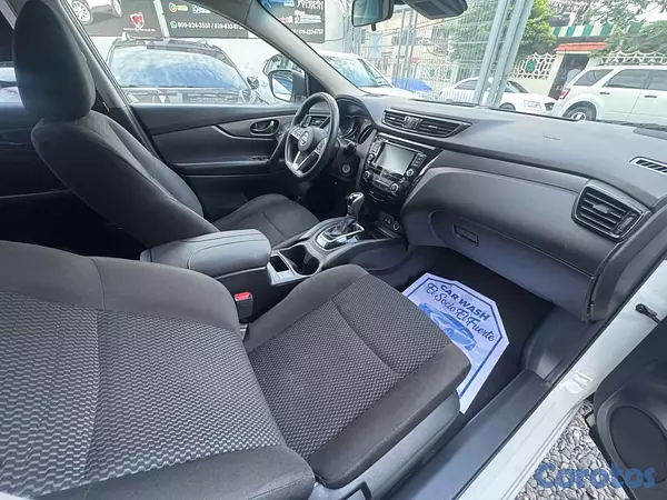 jeepetas y camionetas - Nissan rogué sport 2021 6
